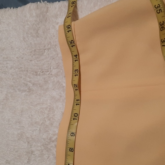 Solini Yellow Skirt Set - Picture 14 of 16